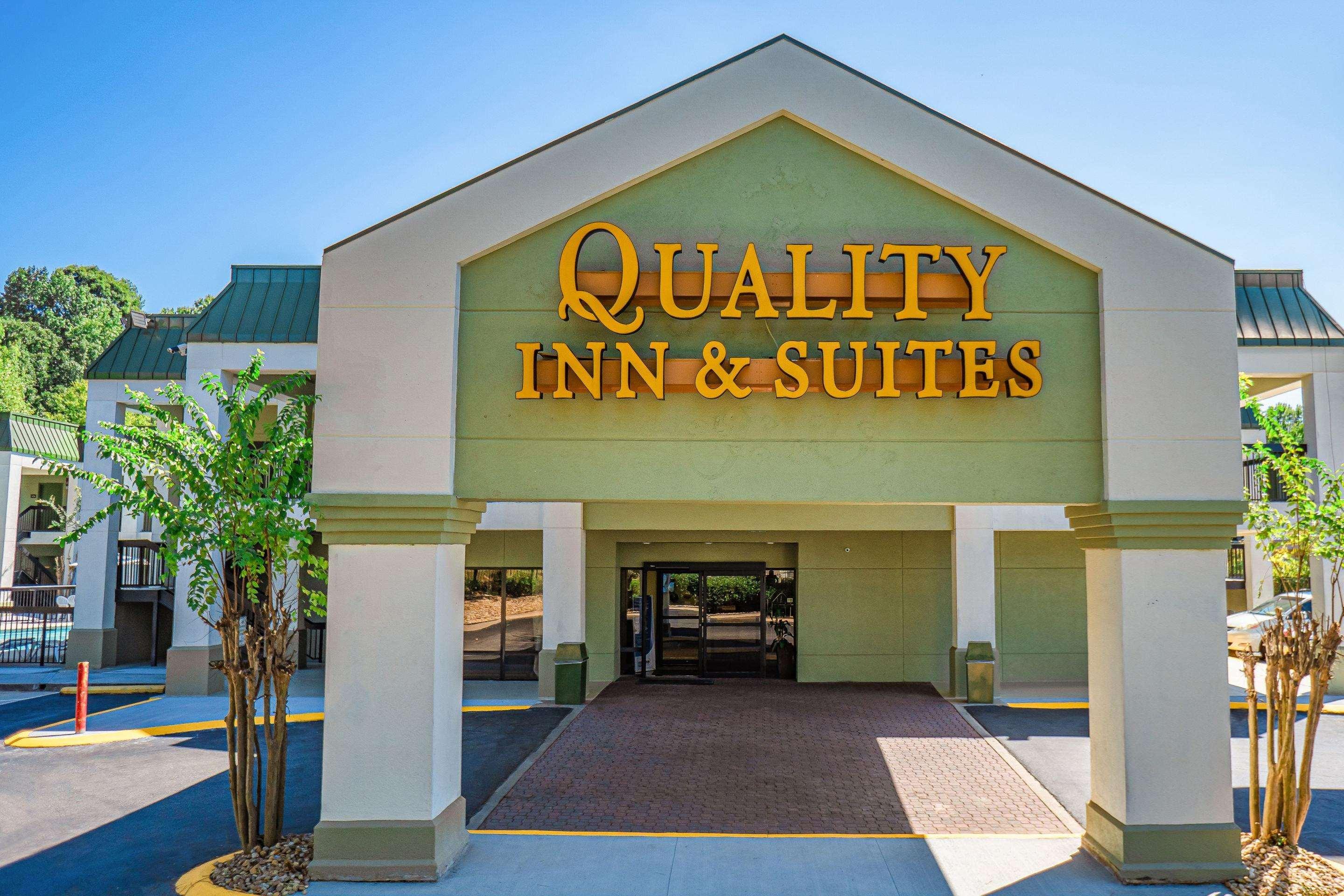 Quality Inn & Suites Near Six Flags - Austell Εξωτερικό φωτογραφία